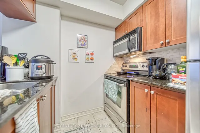 Additional property image - 60 St Clair Ave Unit 906