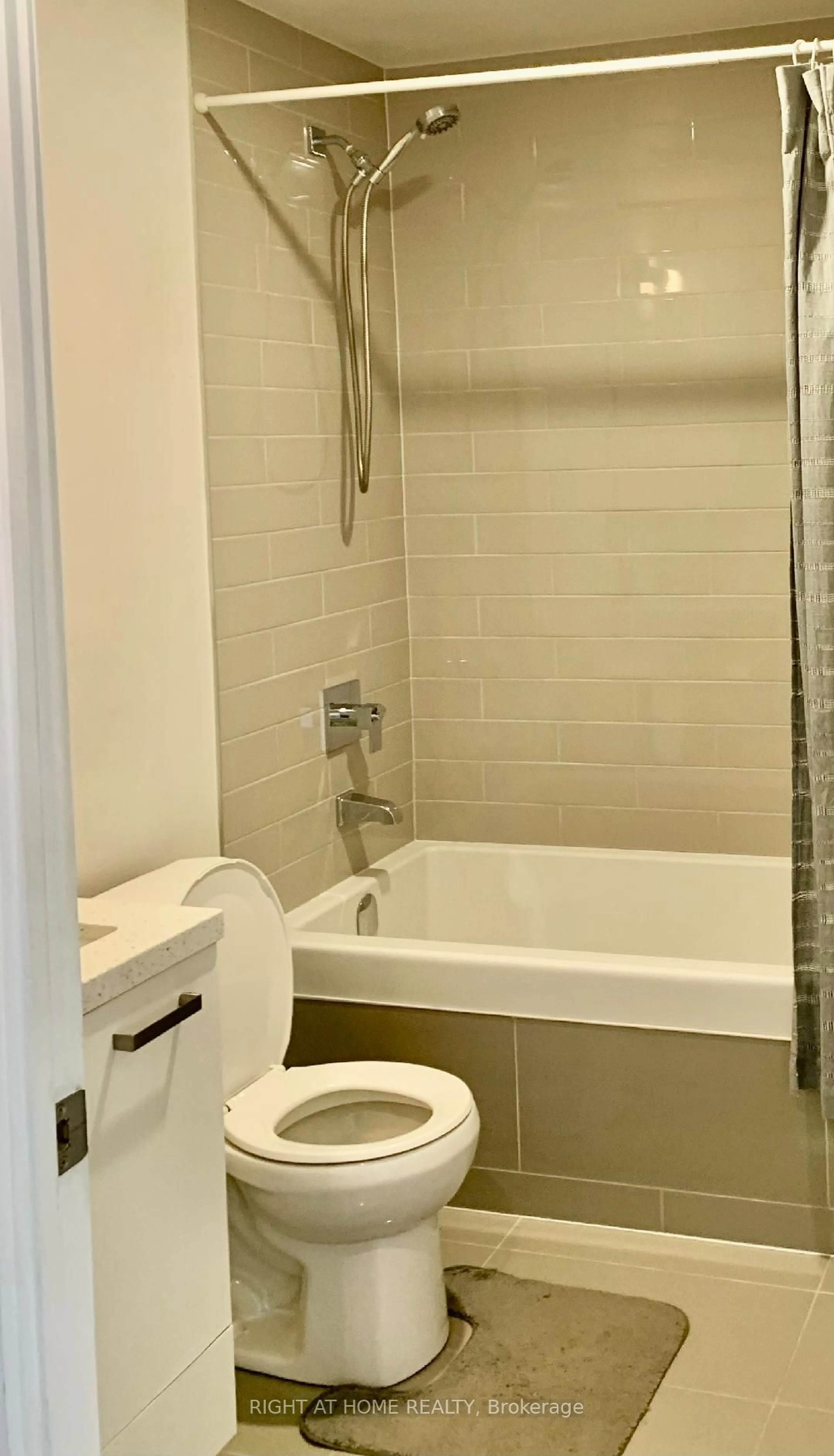 Standard bathroom, unknown for 39 Brant St #919, Toronto Ontario M5V 2L9