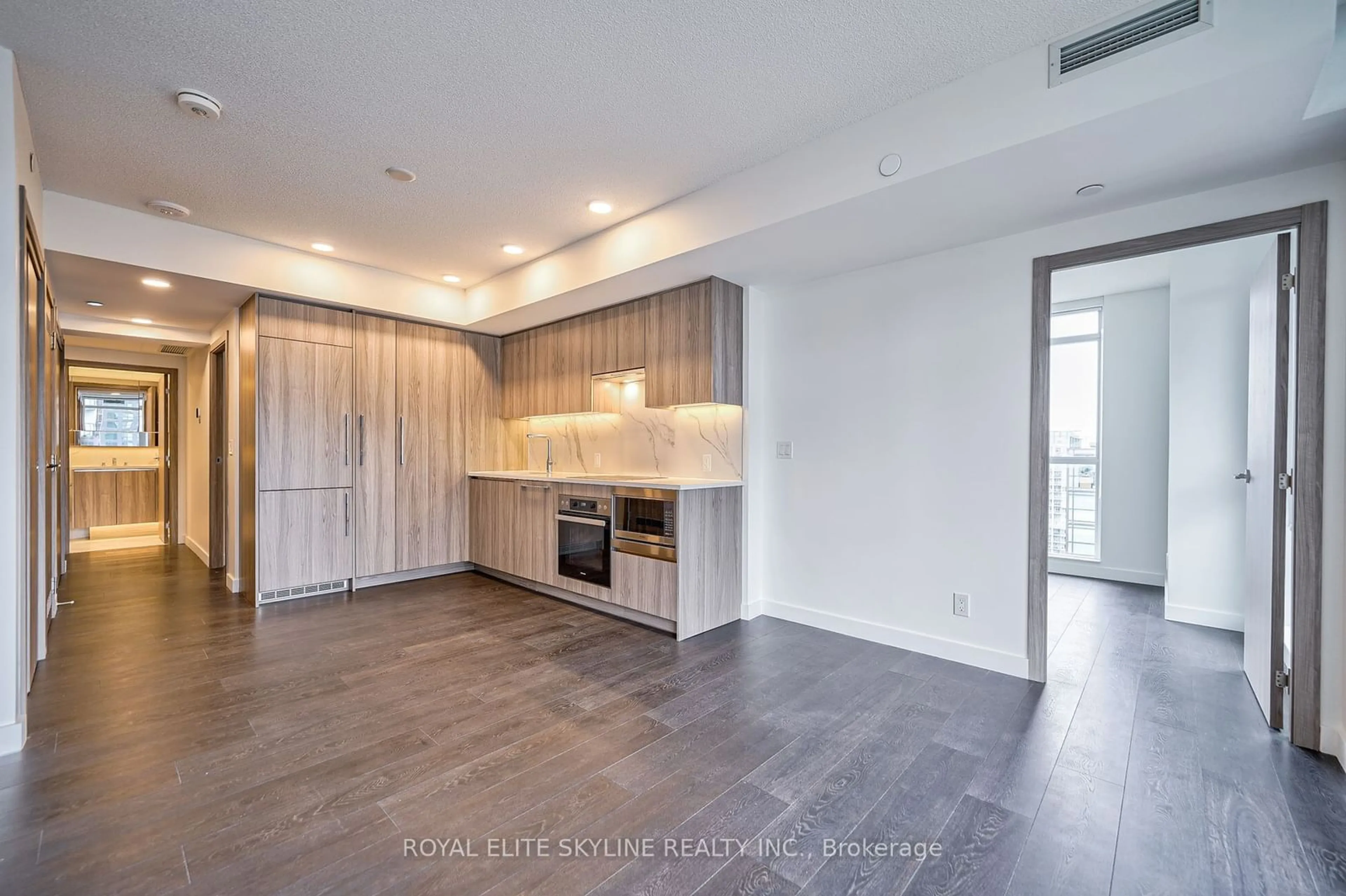 Open concept kitchen for 38 Widmer St #4906, Toronto Ontario M5V 0P7