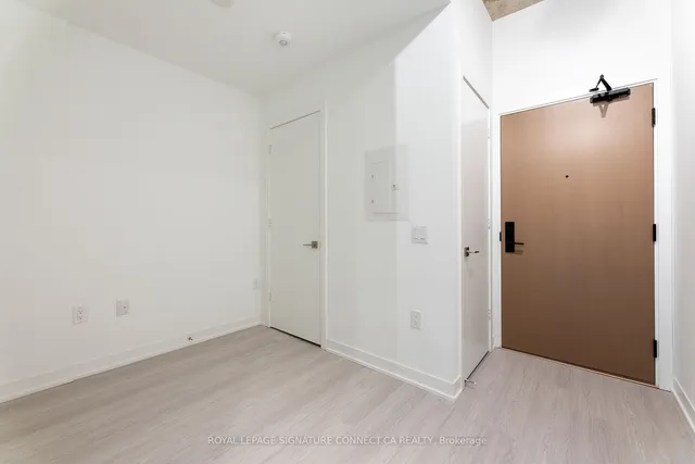 Additional property image - 195 McCaul St Unit 714