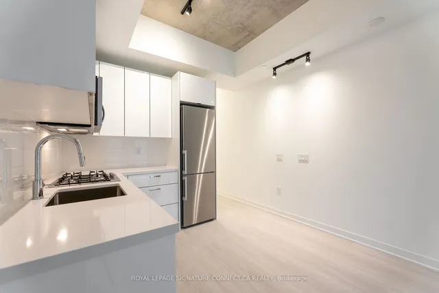 Additional property image - 195 McCaul St Unit 714