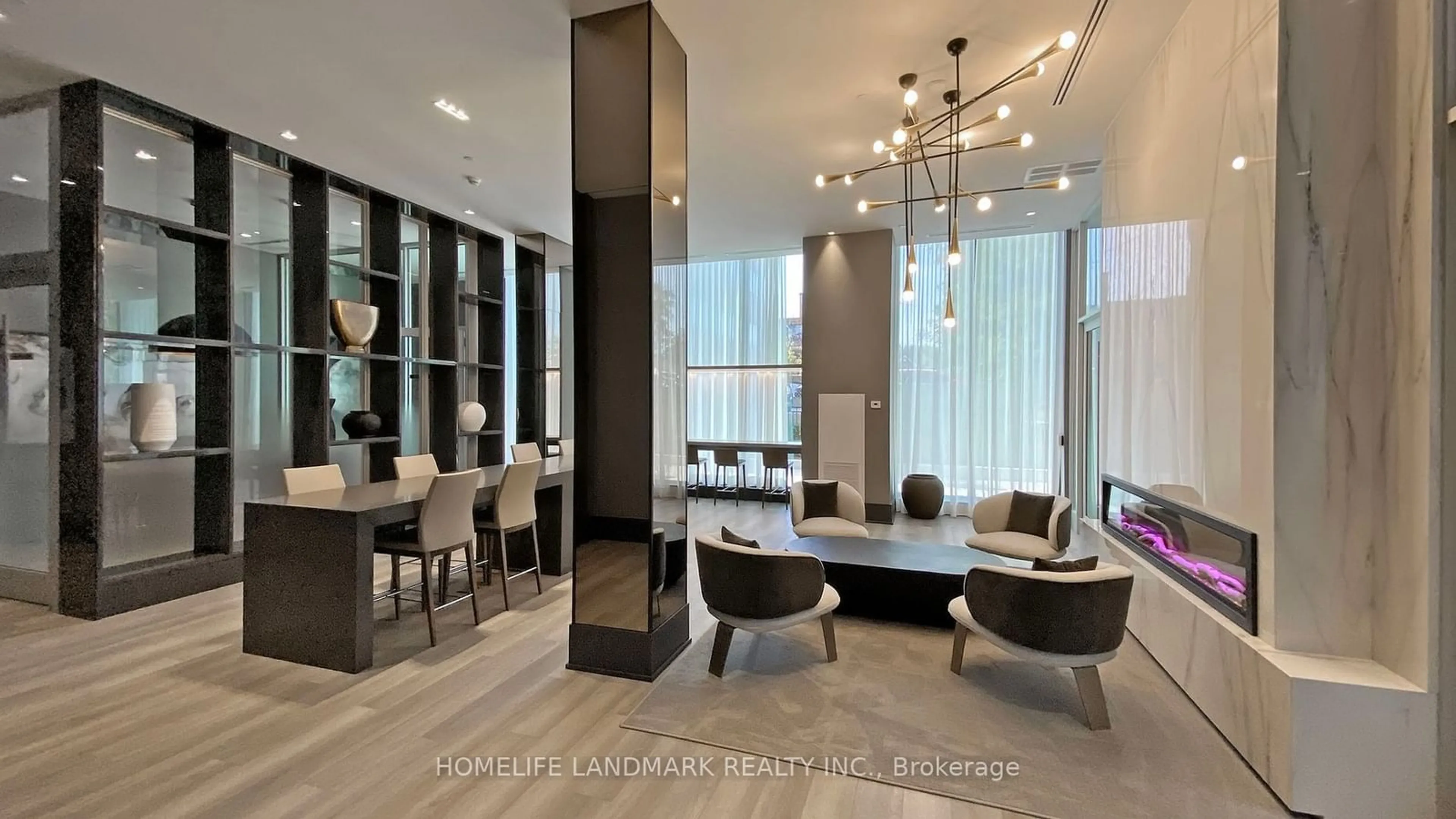 Lobby for 250 Lawrence Ave #317, Toronto Ontario M5M 1B2