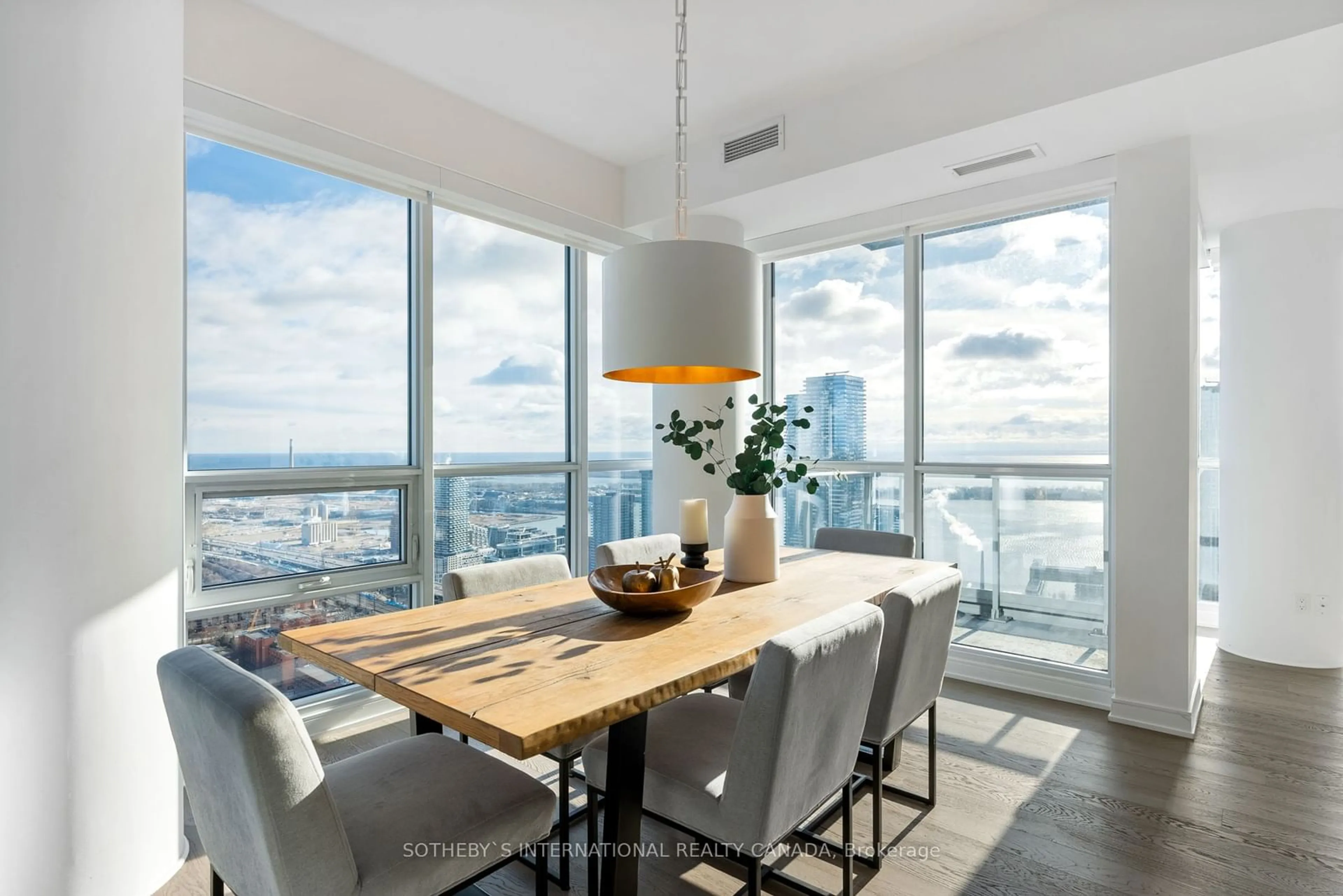 Dining room, unknown for 88 Scott St #5403, Toronto Ontario M5E 0A9