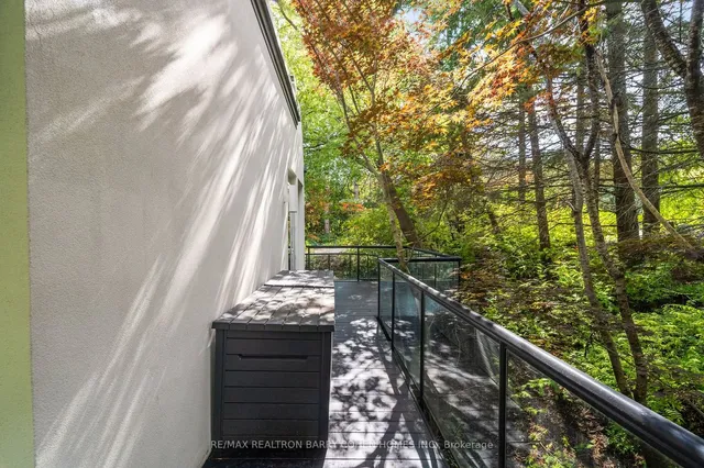 Additional property image - 18 Timberglade Crt