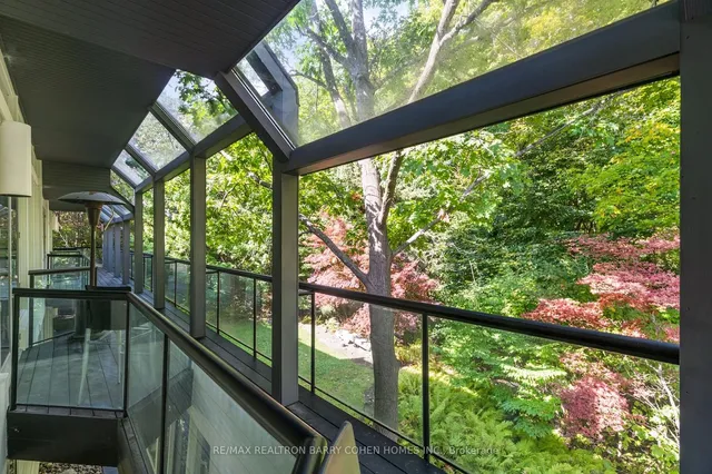 Additional property image - 18 Timberglade Crt