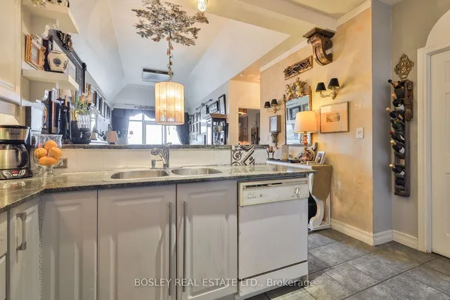 Additional property image - 1 Leaside Park Dr Unit 705