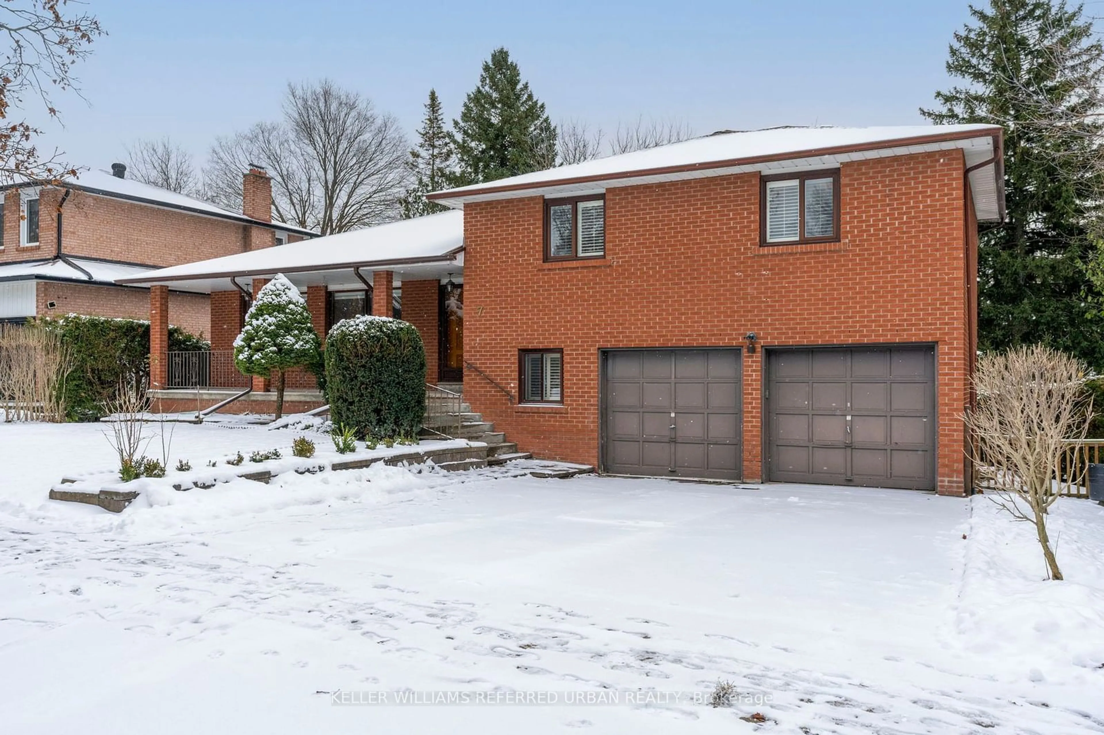 Home with brick exterior material, street for 7 Tigerlily Crt, Toronto Ontario M2M 4E3