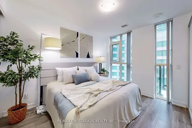 Additional property image - 87 Peter St Unit 1517