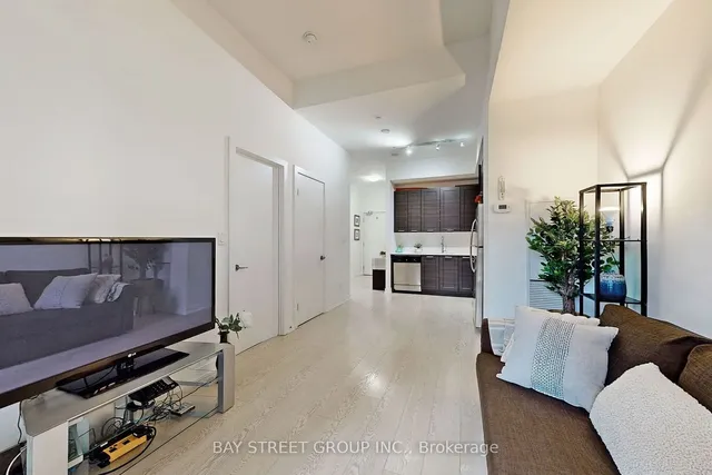 Additional property image - 20 Bruyeres Mews Unit 616