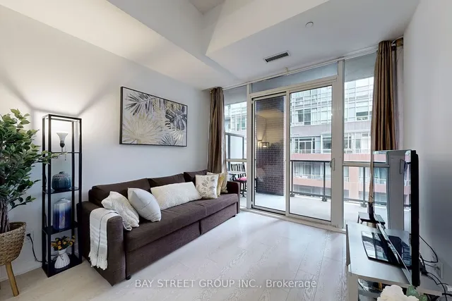 Additional property image - 20 Bruyeres Mews Unit 616