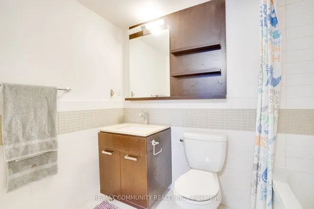 Additional property image - 295 Adelaide St Unit 824