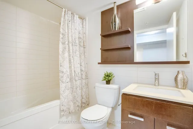 Additional property image - 295 Adelaide St Unit 824