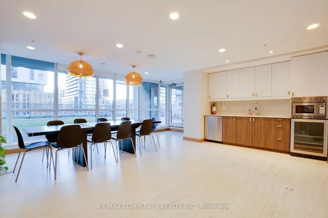 Additional property image - 295 Adelaide St Unit 824