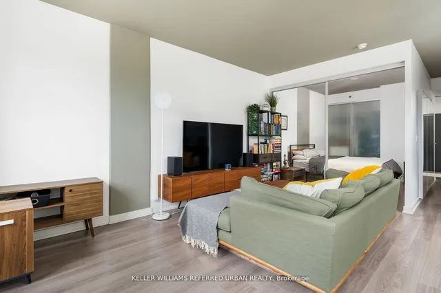 Additional property image - 220 George St Unit 301