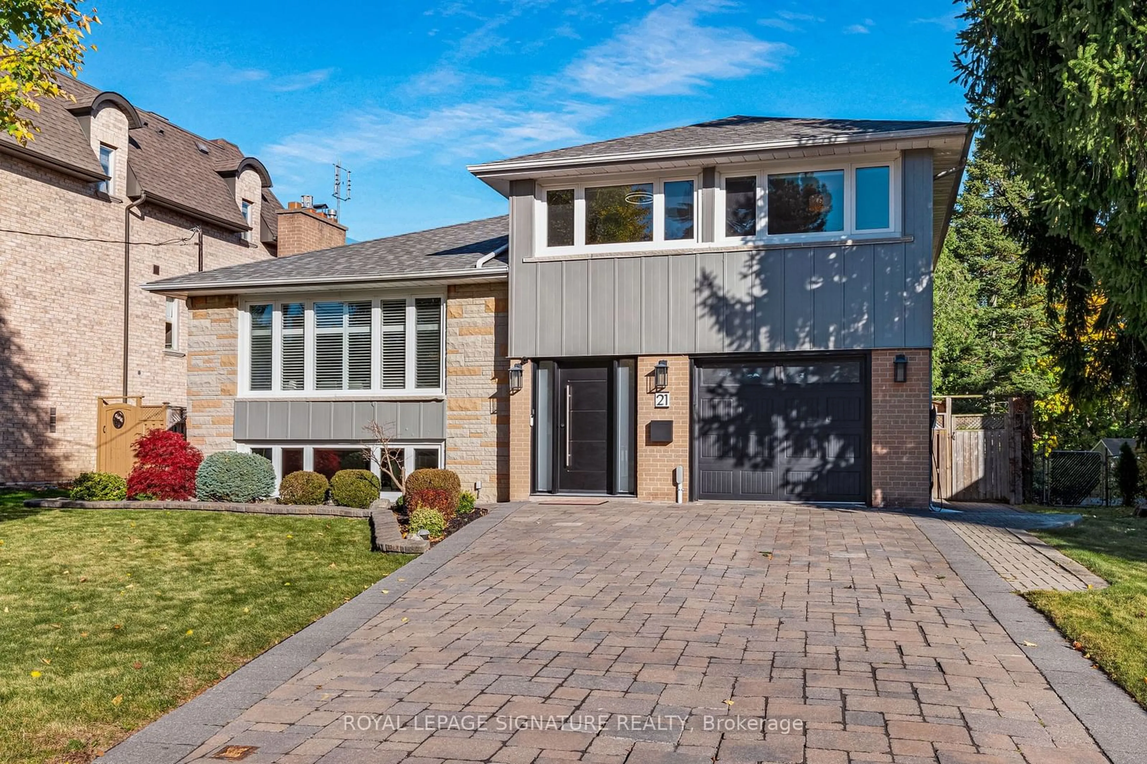 Home with brick exterior material, street for 21 Page Ave, Toronto Ontario M2K 2B3