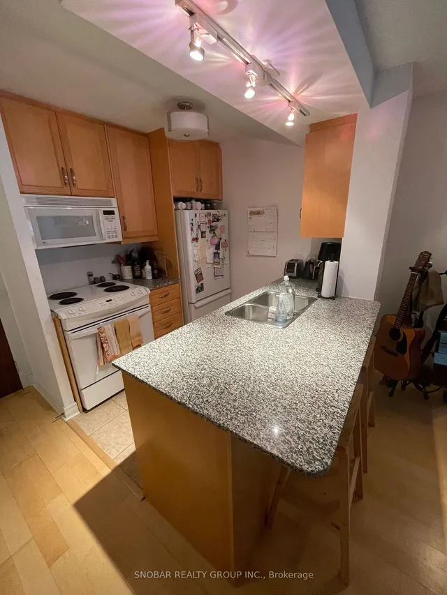 Additional property image - 100 Hayden St Unit 610