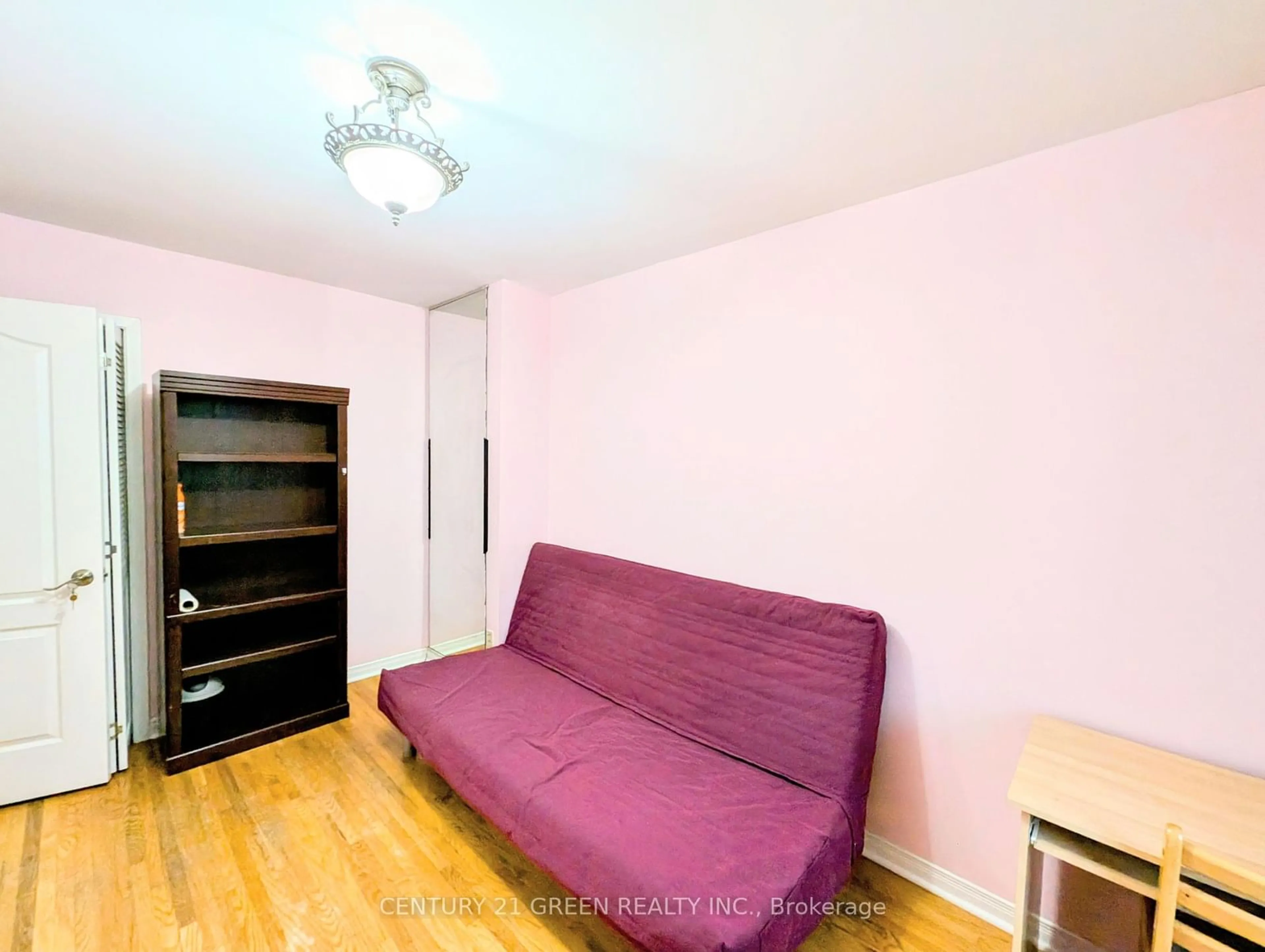 A pic of a room for 751 Steeles Ave #58, Toronto Ontario M2R 2S5