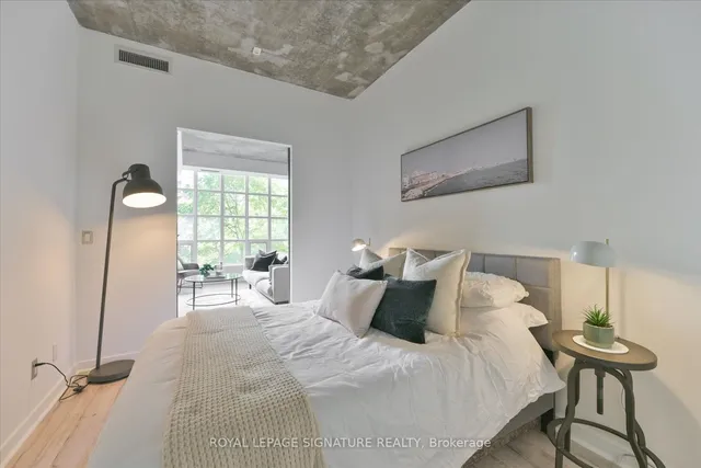 Additional property image - 23 Brant St Unit 305