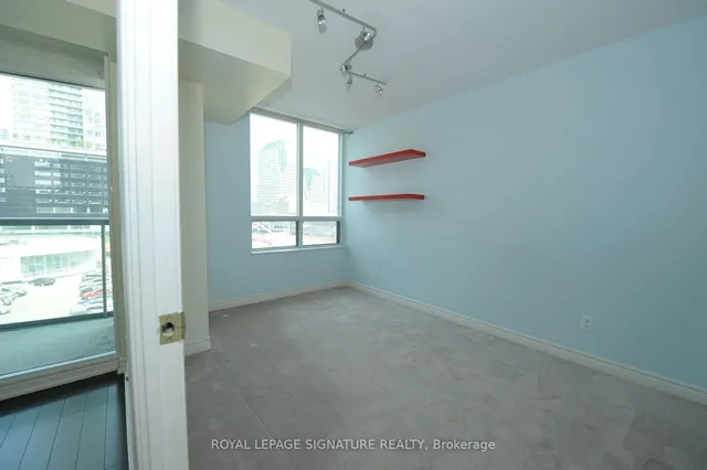 Additional property image - 30 Grand Trunk Cres Unit 509