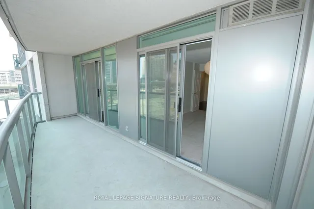 Additional property image - 30 Grand Trunk Cres Unit 509