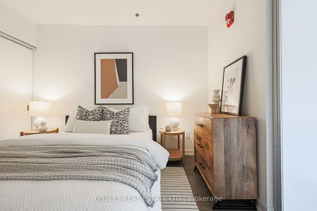 Additional property image - 41 Ossington Ave Unit 204