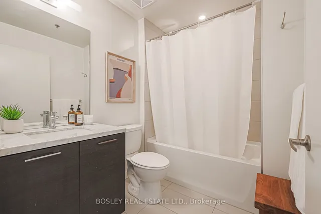 Additional property image - 41 Ossington Ave Unit 204