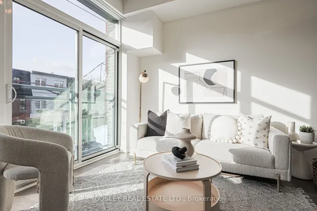 Additional property image - 41 Ossington Ave Unit 204