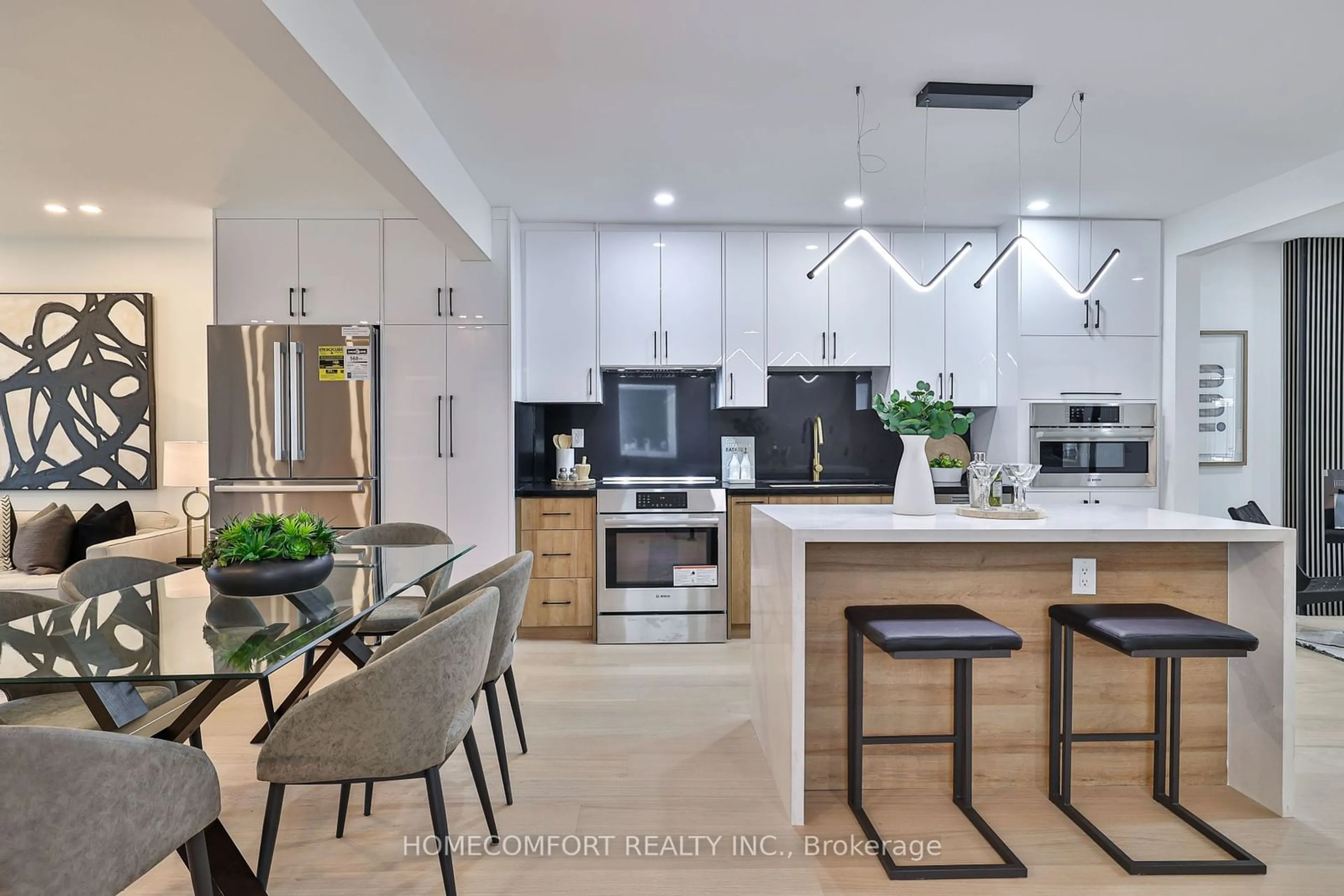 Contemporary kitchen, ceramic/tile floor for 258 Briar Hill Ave, Toronto Ontario M4R 1J2