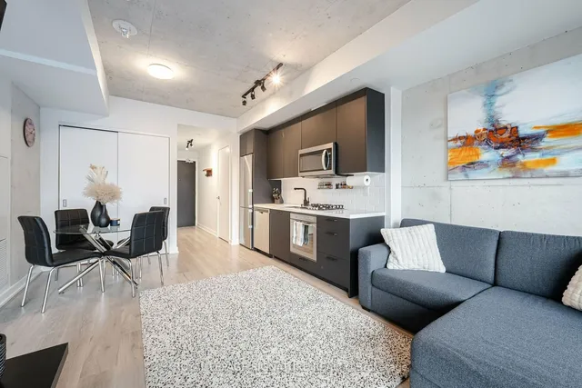 Additional property image - 55 Ontario St Unit 401