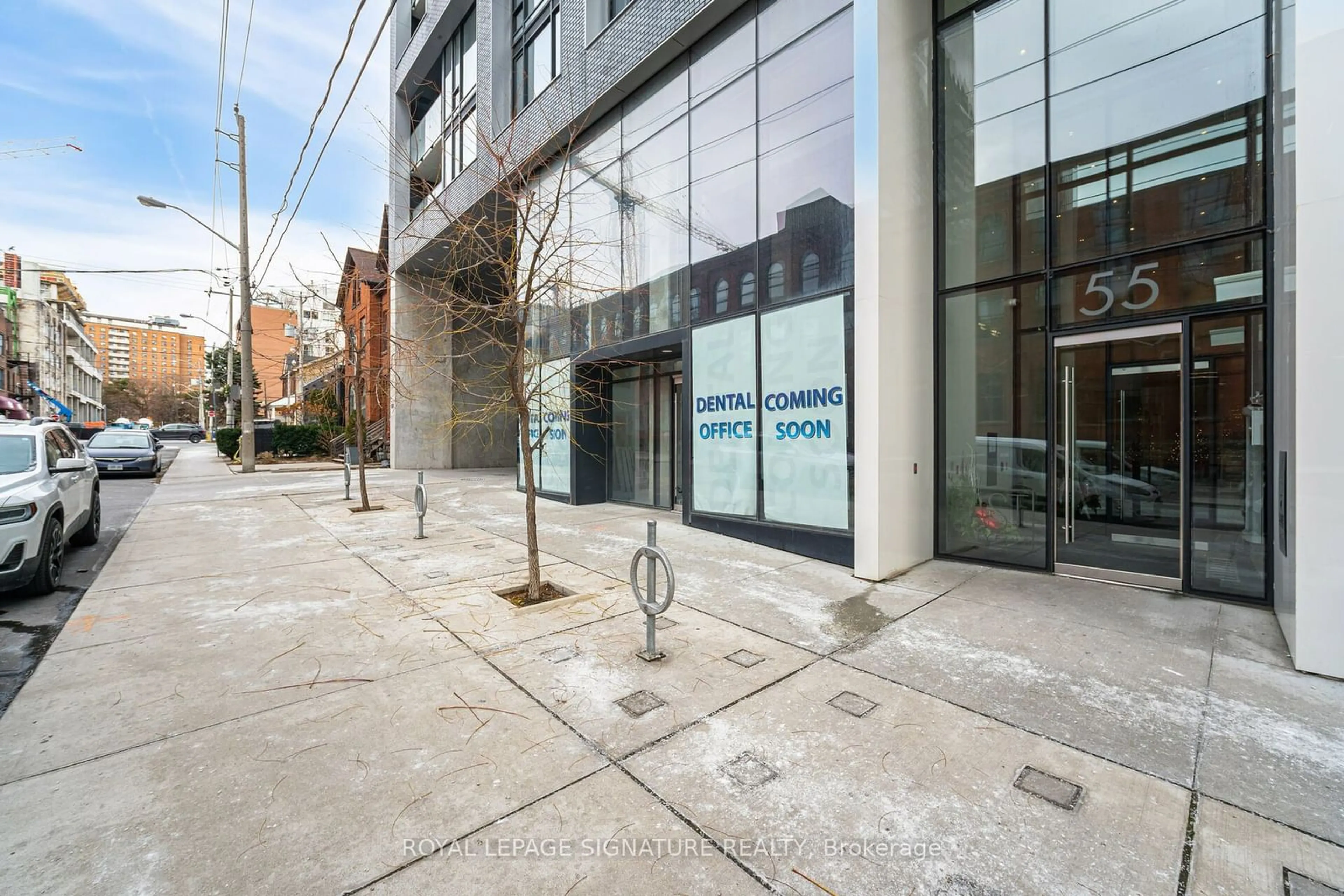 Indoor foyer for 55 Ontario St #401, Toronto Ontario M5A 0T8