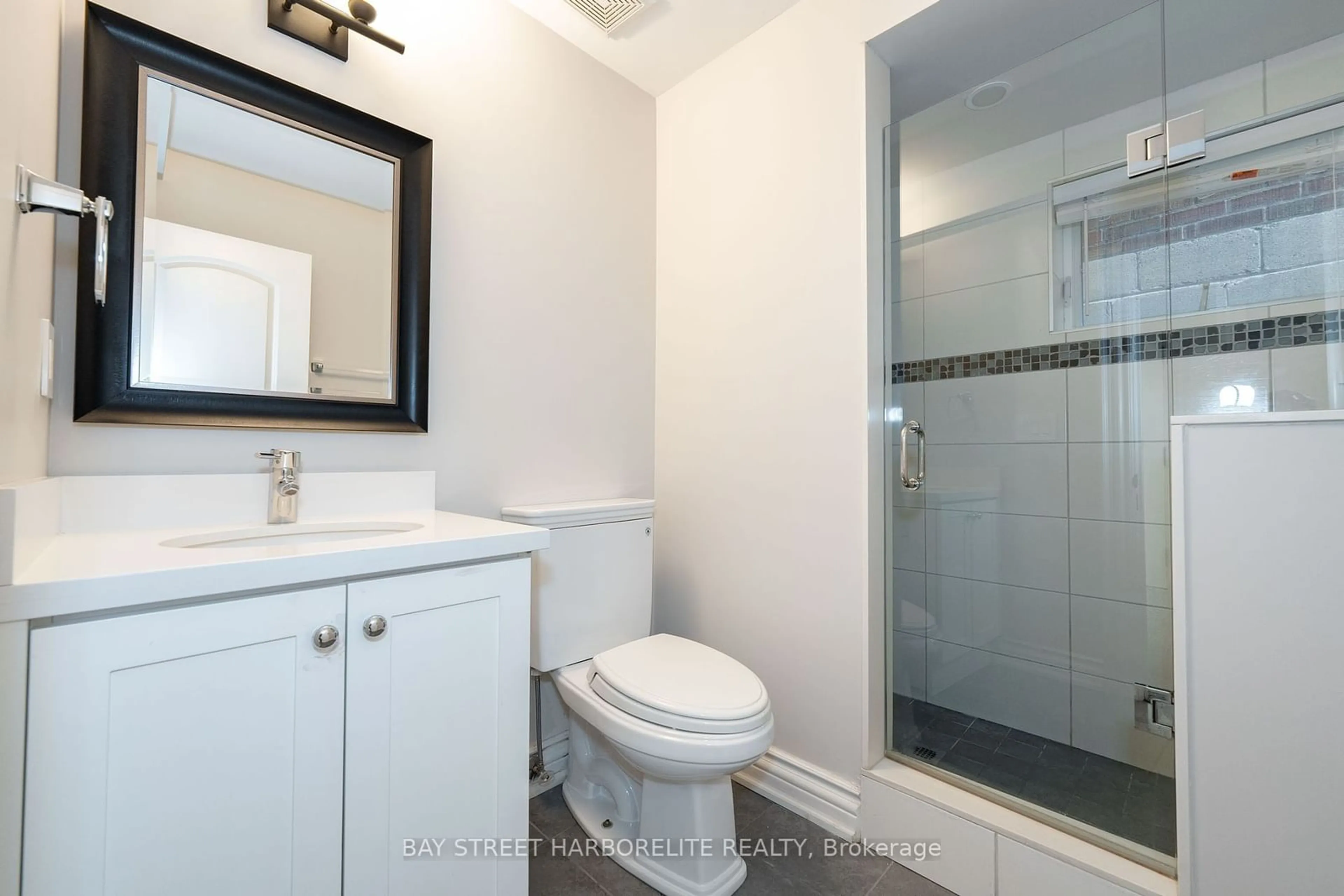 Standard bathroom, ceramic/tile floor for 151 Brentcliffe Rd, Toronto Ontario M4G 3Y7