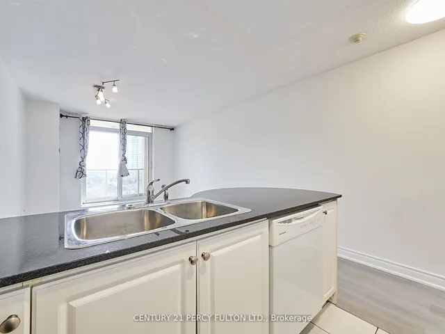 Additional property image - 18 kenaston Gdns Unit 906