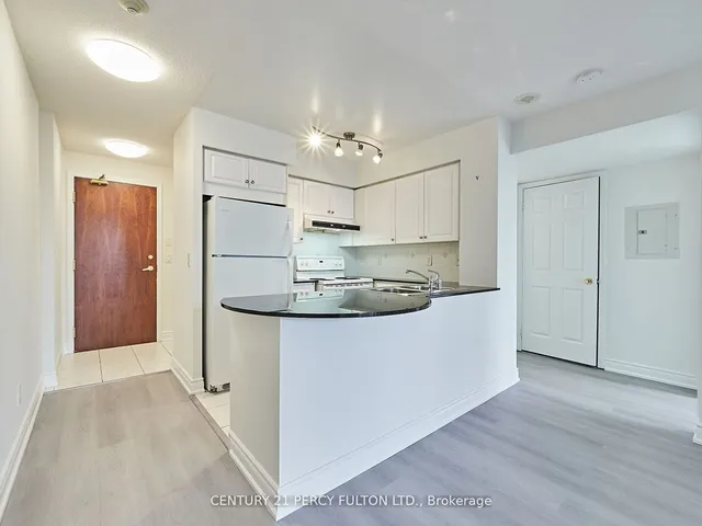 Additional property image - 18 kenaston Gdns Unit 906