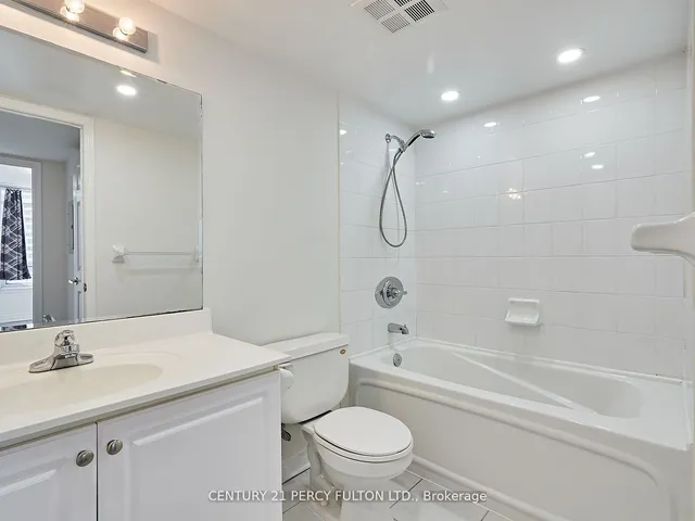 Additional property image - 18 kenaston Gdns Unit 906