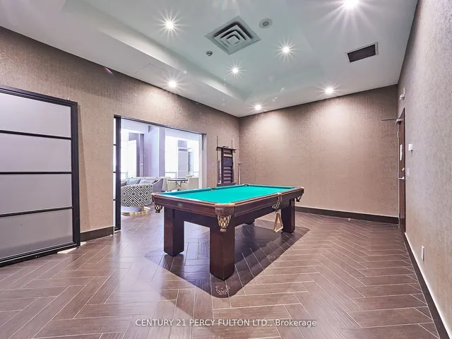 Additional property image - 18 kenaston Gdns Unit 906