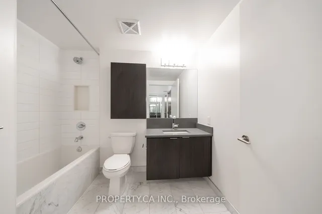 Additional property image - 38 Iannuzzi St Unit 741