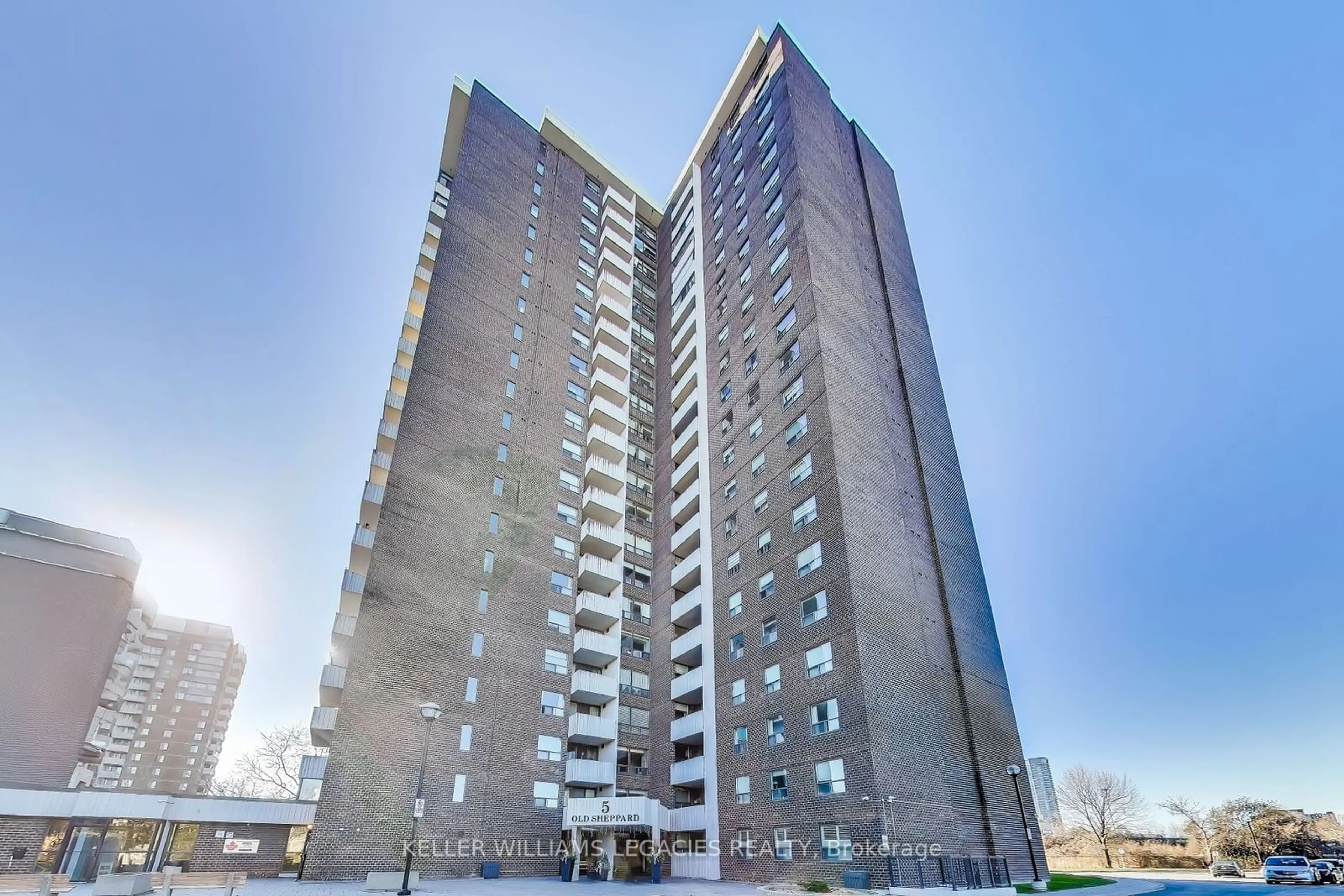 A pic from outside/outdoor area/front of a property/back of a property/a pic from drone, building for 5 Old Sheppard Ave #1205, Toronto Ontario M2J 4K3