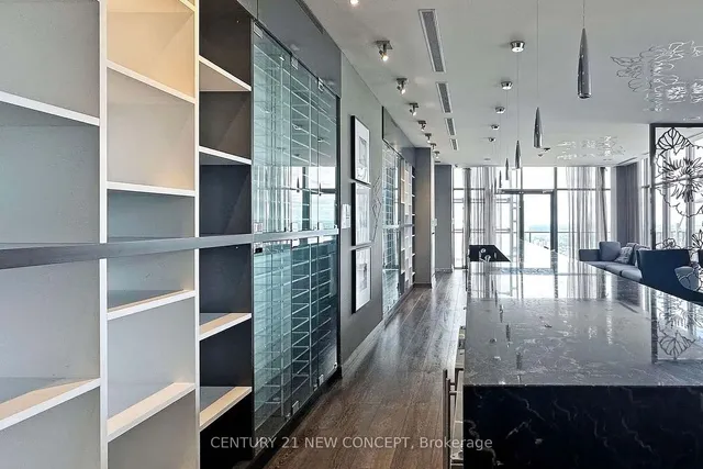 Additional property image - 65 St Mary St Unit 1006