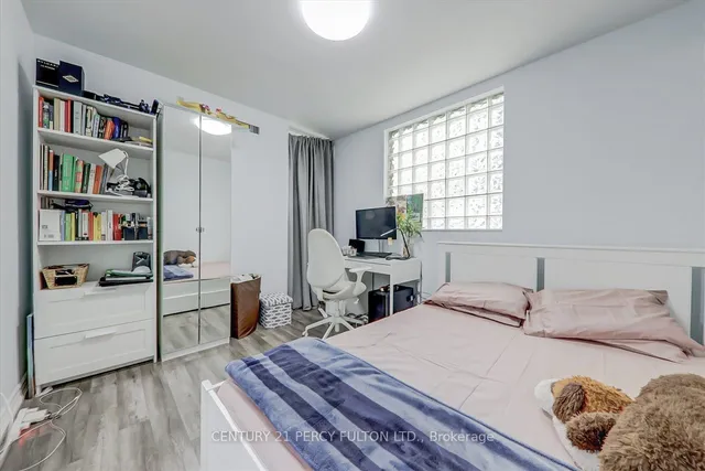 Additional property image - 750 Bay St Unit 709