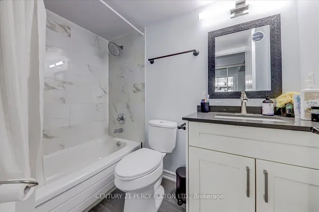 Additional property image - 750 Bay St Unit 709