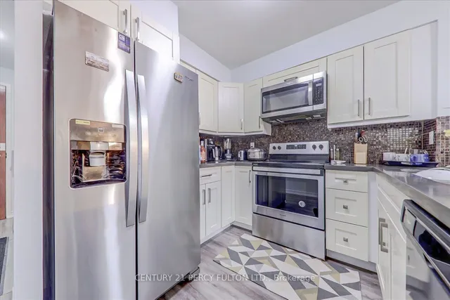 Additional property image - 750 Bay St Unit 709