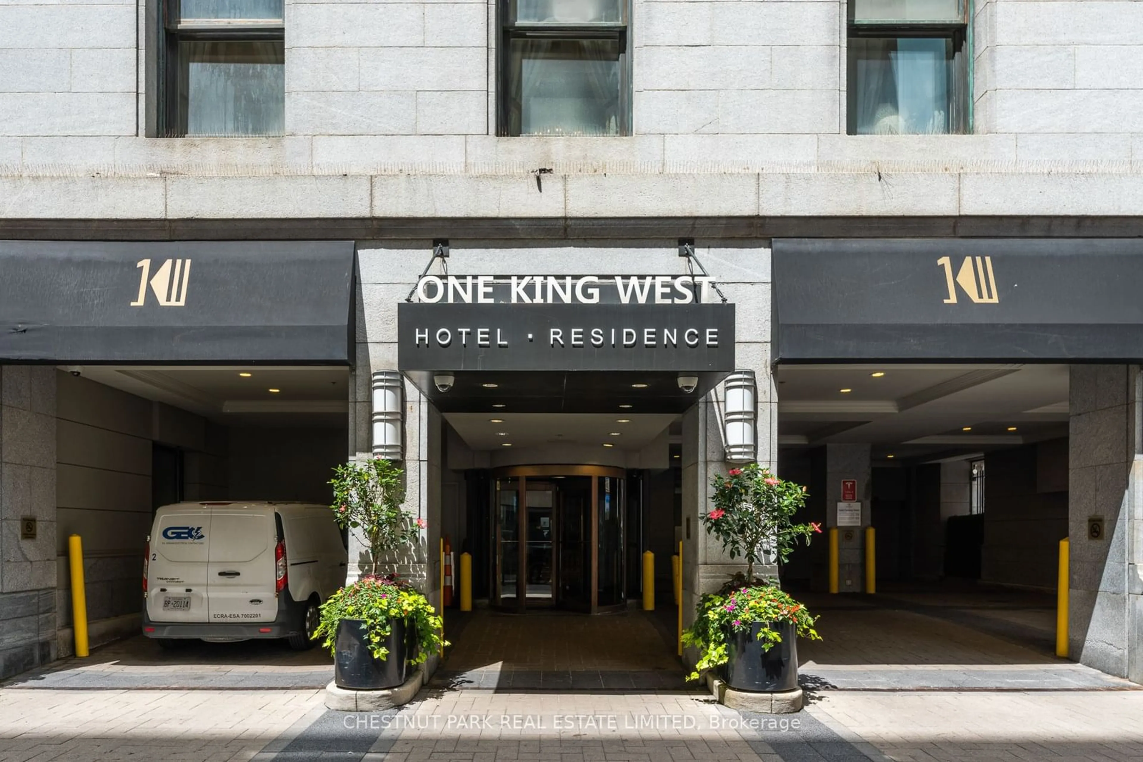 Lobby for 1 King St #2901, Toronto Ontario M5H 1A1