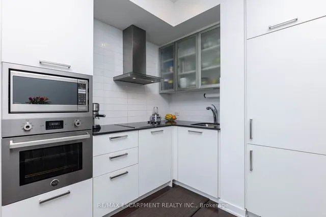 Additional property image - 14 York St Unit 5110