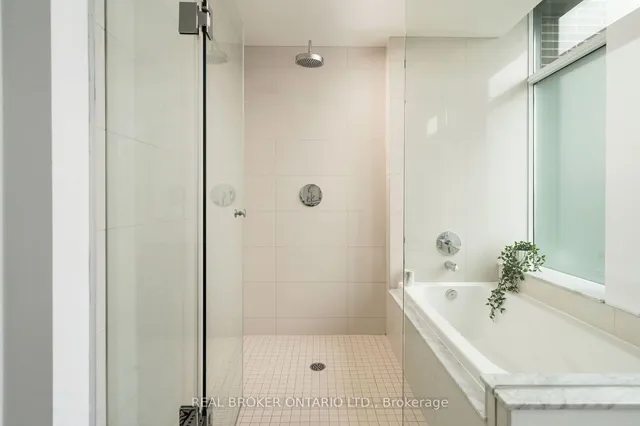 Additional property image - 41 Ossington Ave Unit TH1