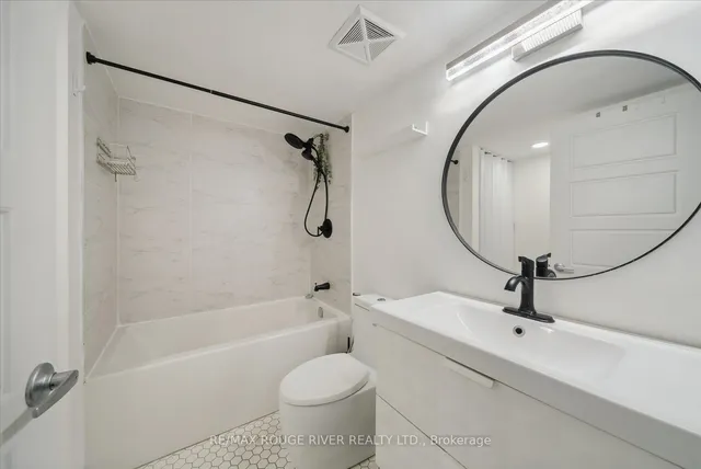 Additional property image - 801 King St Unit 103