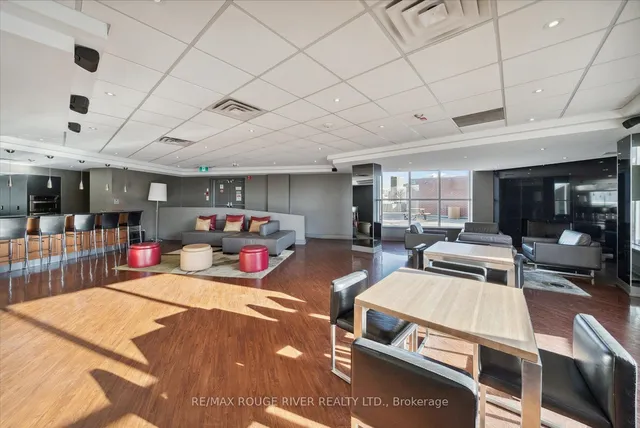 Additional property image - 801 King St Unit 103