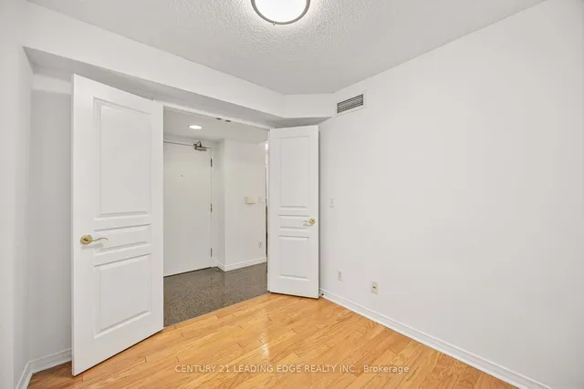 Additional property image - 55 Harrison Garden Blvd Unit LPH11