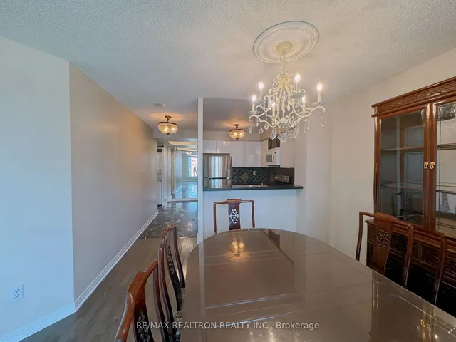 Property image - 942 Yonge St Unit 909