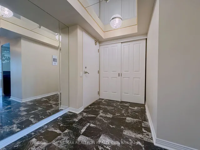 Additional property image - 942 Yonge St Unit 909