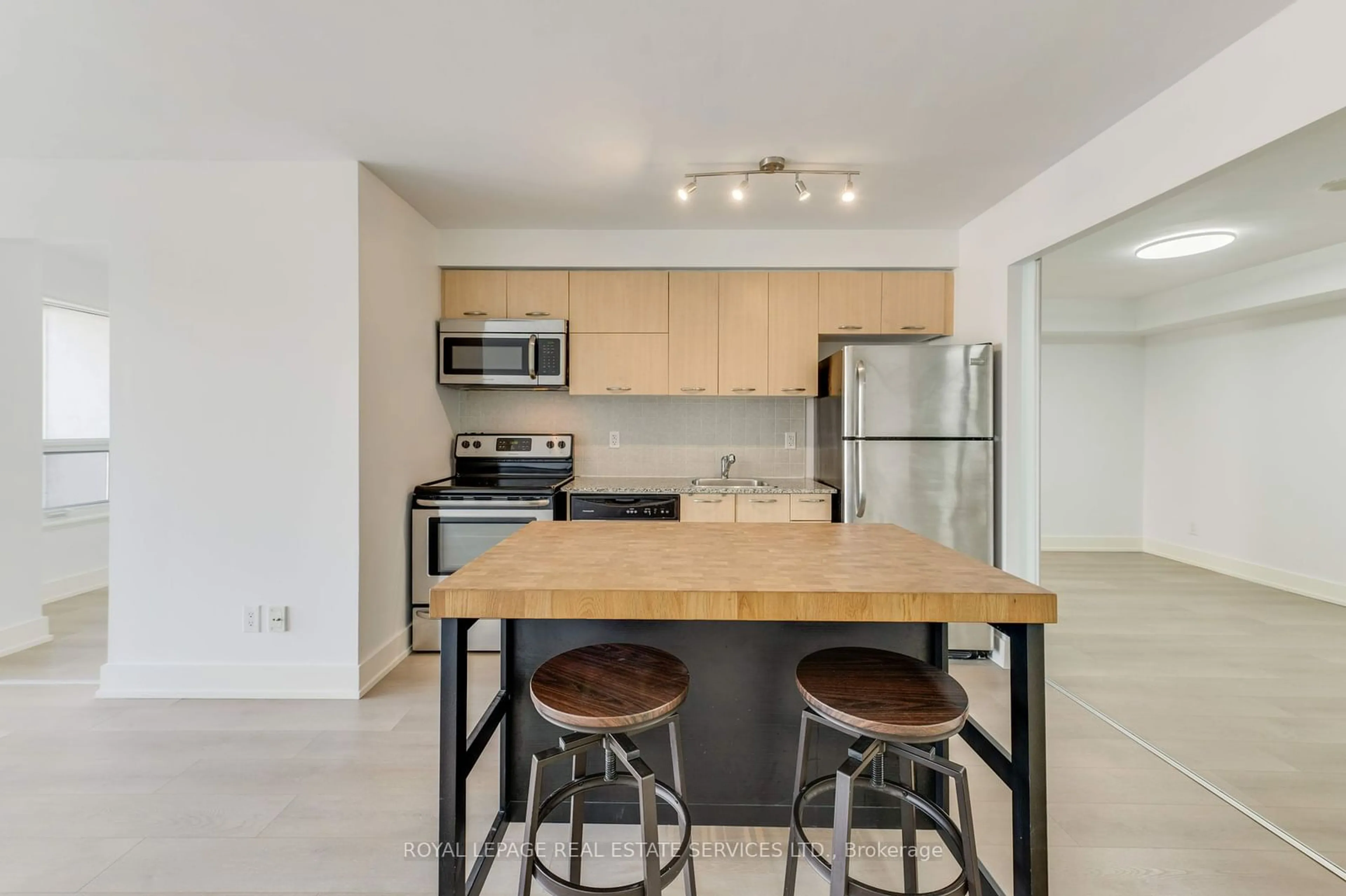 Standard kitchen, unknown for 38 Joe Shuster Way #1223, Toronto Ontario M6K 0A5